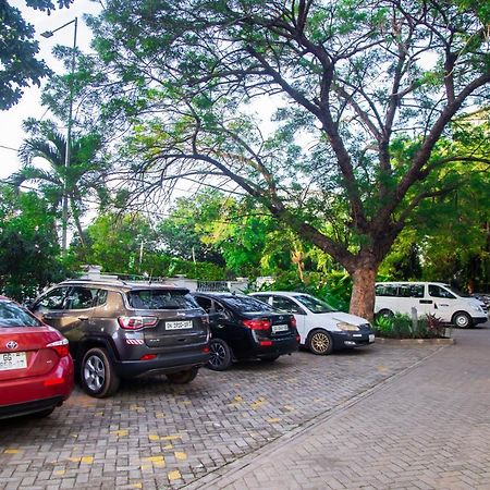 Airside Hotel Accra Ngoại thất bức ảnh