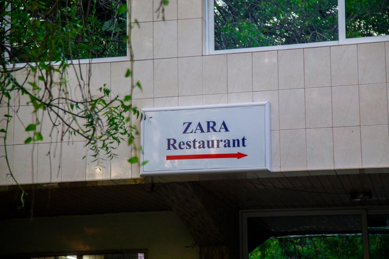 Airside Hotel Accra Ngoại thất bức ảnh