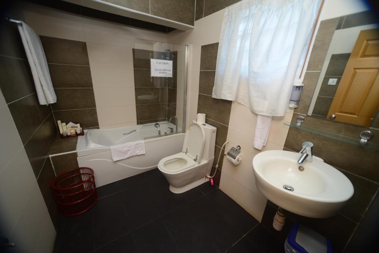Airside Hotel Accra Ngoại thất bức ảnh