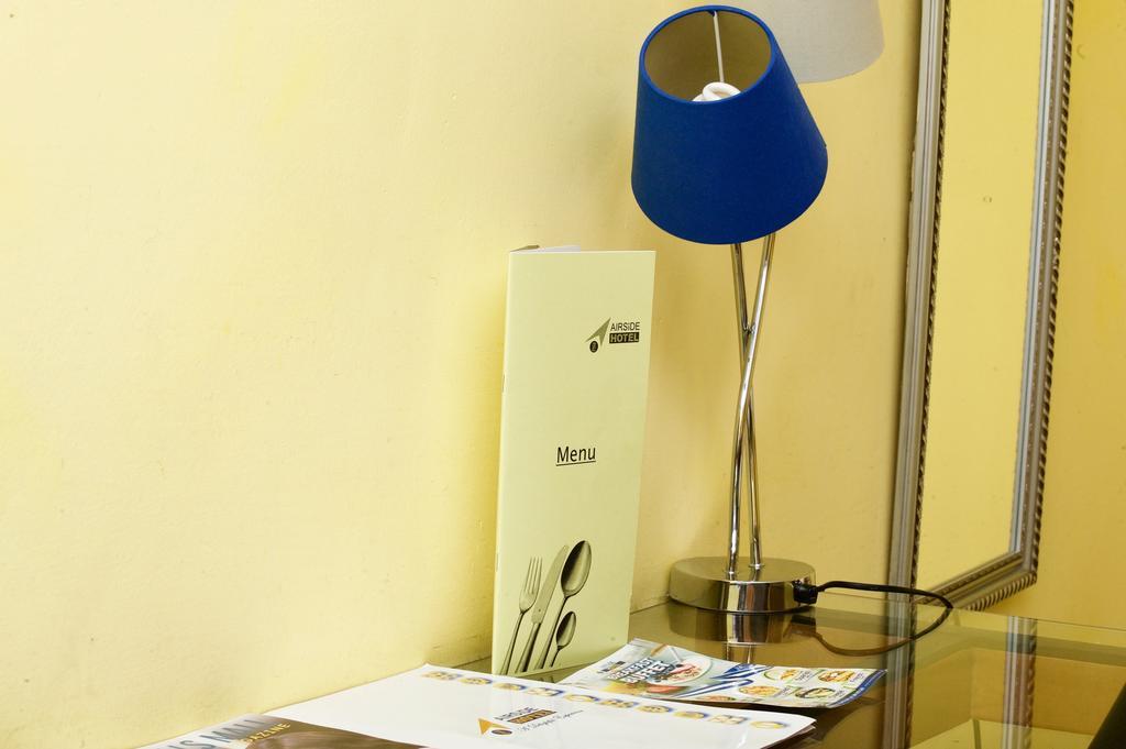 Airside Hotel Accra Ngoại thất bức ảnh
